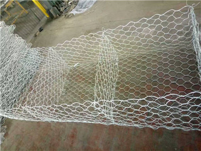 石籠網網箱